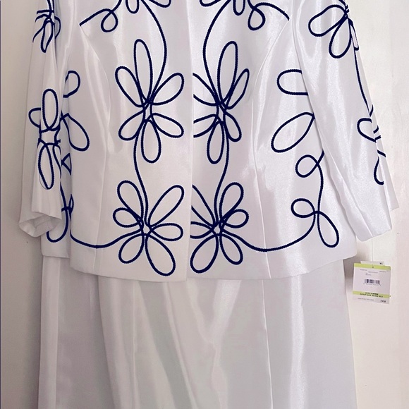 Women's Floral Embroidered Jewel Neck Jacket 18W - Picture 7 of 10